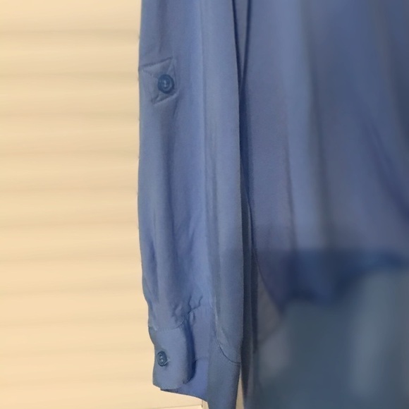 Chico's blue v-neck blouse w/front knot, S - Picture 3 of 4